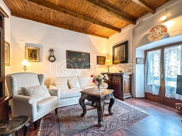 casa indipendente in vendita ad Oggebbio