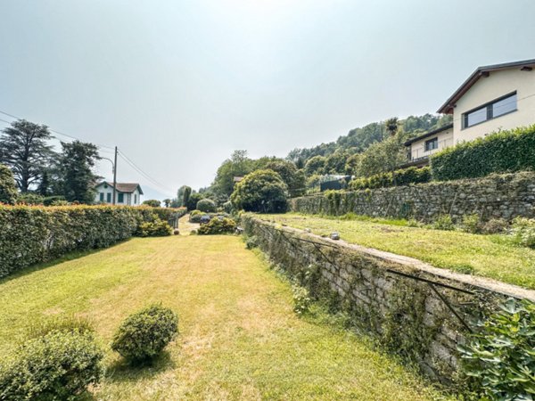 casa indipendente in vendita ad Oggebbio