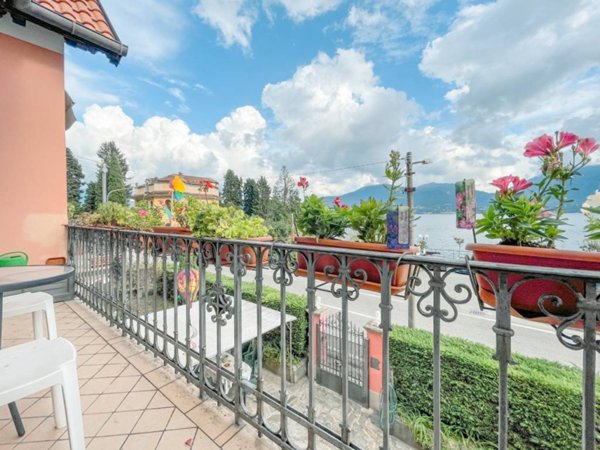 casa indipendente in vendita ad Oggebbio