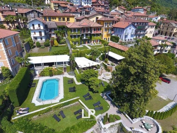 villa in vendita ad Oggebbio