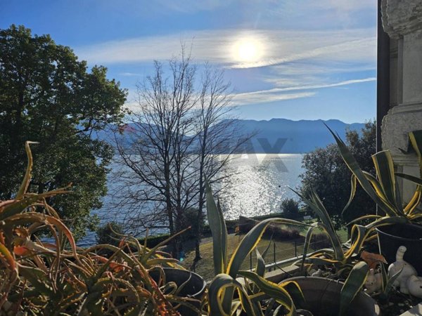 appartamento in vendita ad Oggebbio