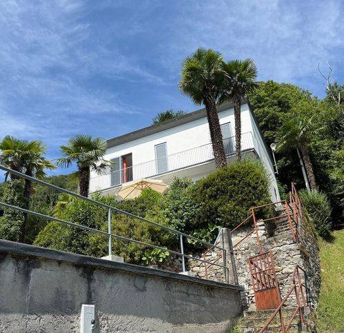 casa indipendente in vendita ad Oggebbio