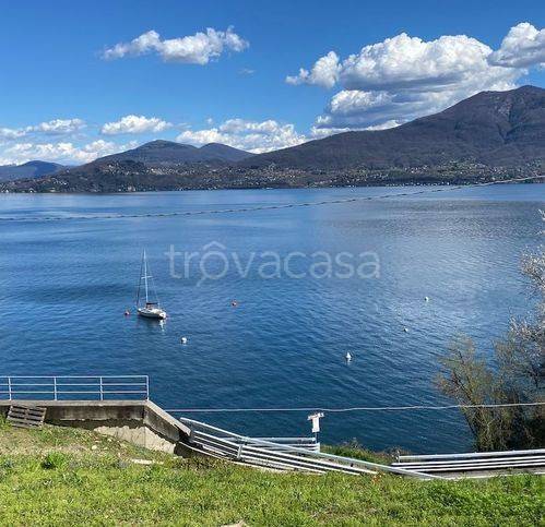 casa indipendente in vendita ad Oggebbio