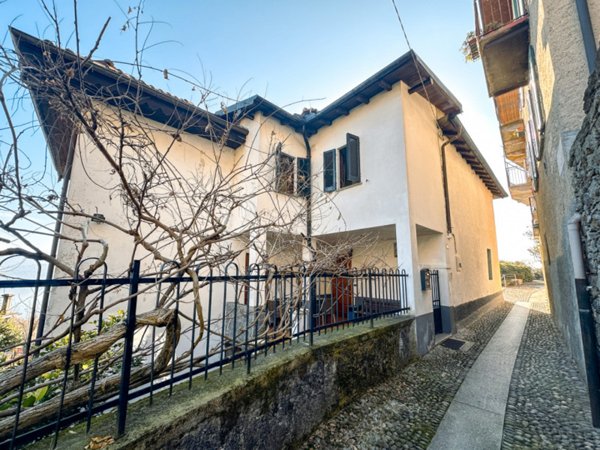 appartamento in vendita ad Oggebbio