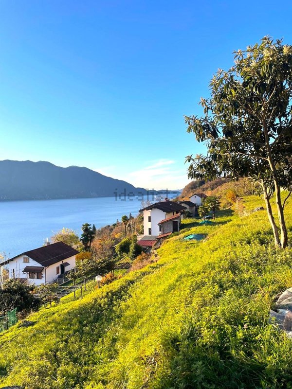 casa indipendente in vendita ad Oggebbio