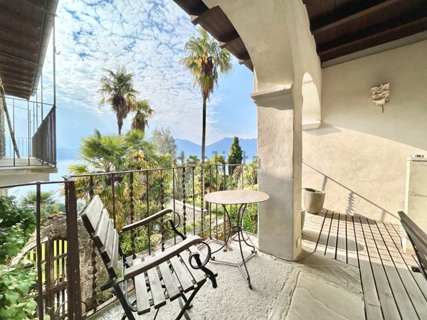 casa indipendente in vendita ad Oggebbio