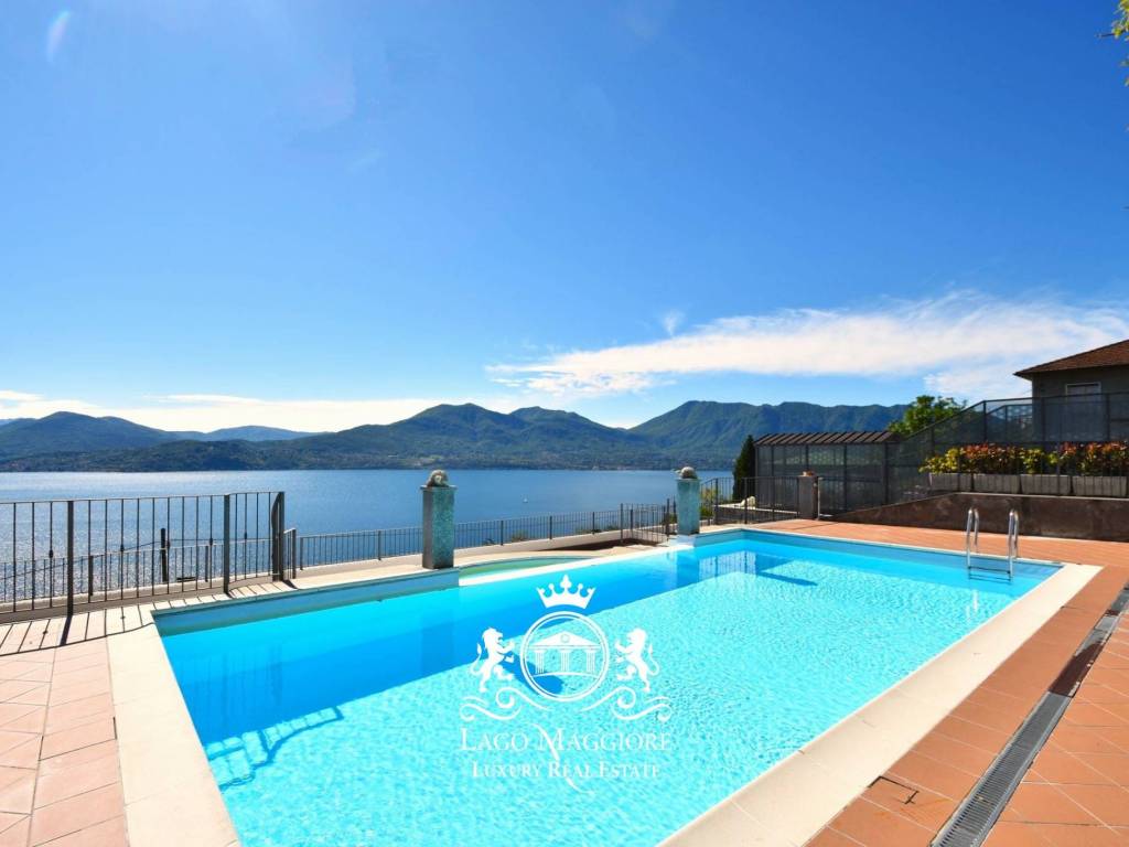 appartamento in vendita ad Oggebbio