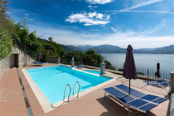 appartamento in vendita ad Oggebbio