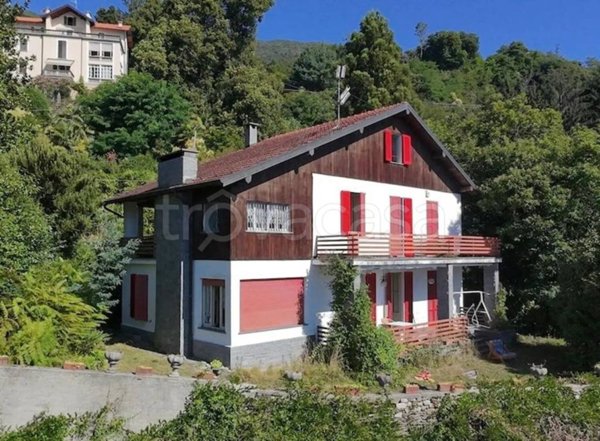 casa indipendente in vendita ad Oggebbio