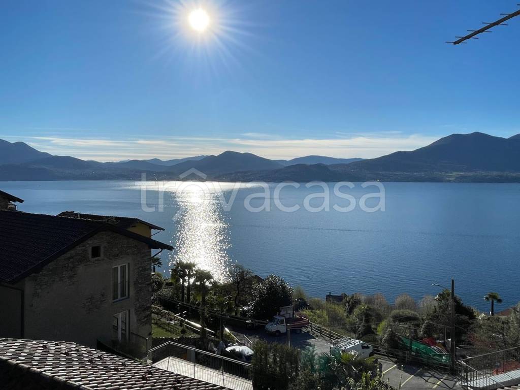 casa indipendente in vendita ad Oggebbio