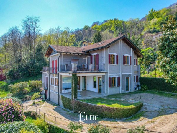 casa indipendente in vendita ad Oggebbio