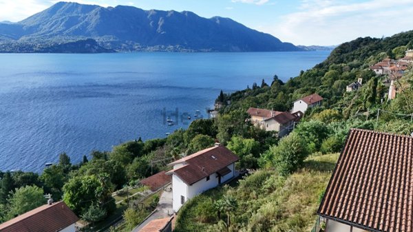 appartamento in vendita ad Oggebbio