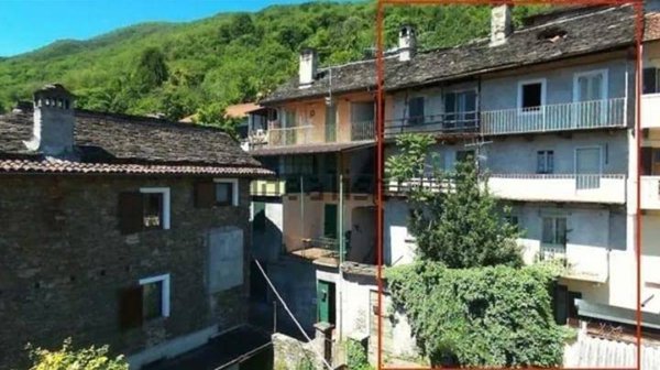 appartamento in vendita ad Oggebbio