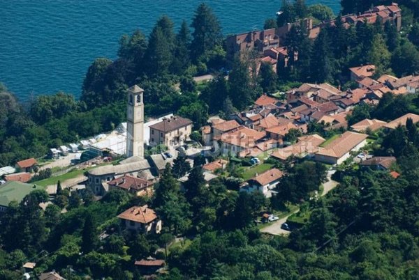 appartamento in vendita ad Oggebbio
