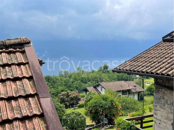casa indipendente in vendita ad Oggebbio
