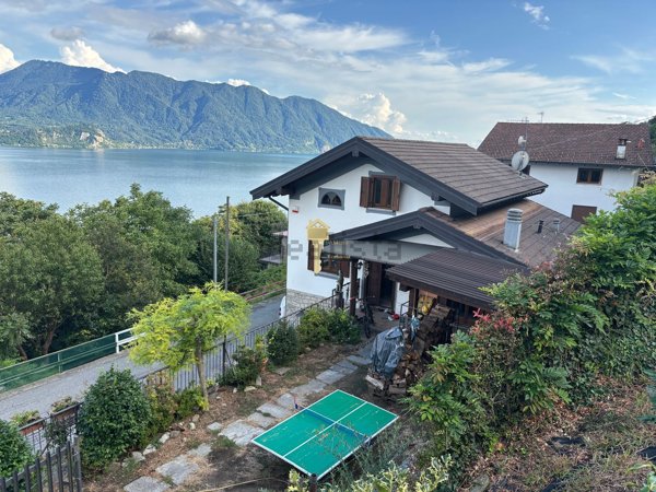casa indipendente in vendita ad Oggebbio
