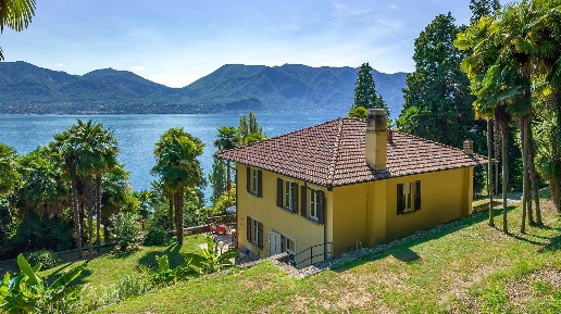 casa indipendente in vendita ad Oggebbio
