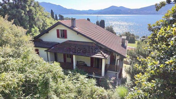 casa indipendente in vendita ad Oggebbio