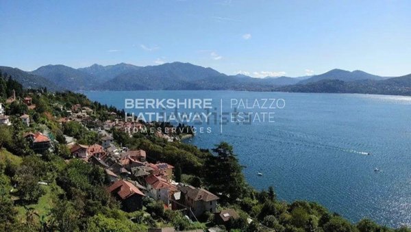 casa indipendente in vendita ad Oggebbio