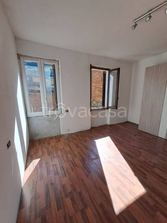 casa indipendente in vendita ad Omegna
