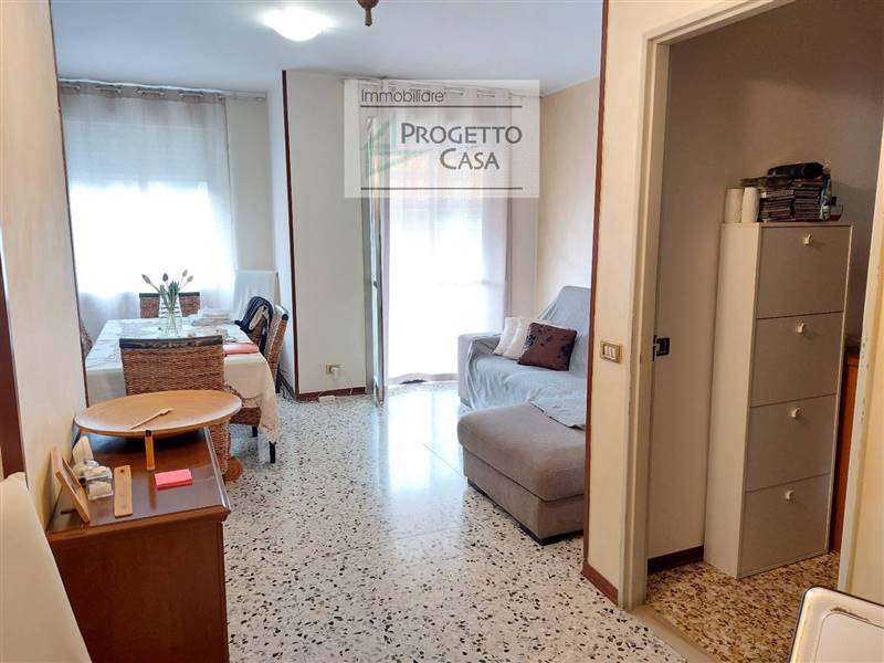 appartamento in vendita ad Omegna in zona Cireggio