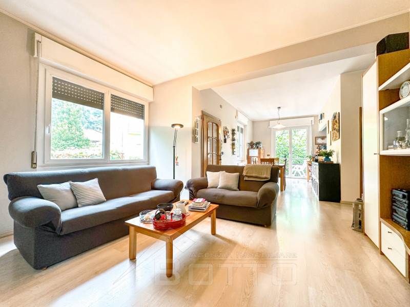 casa indipendente in vendita ad Omegna