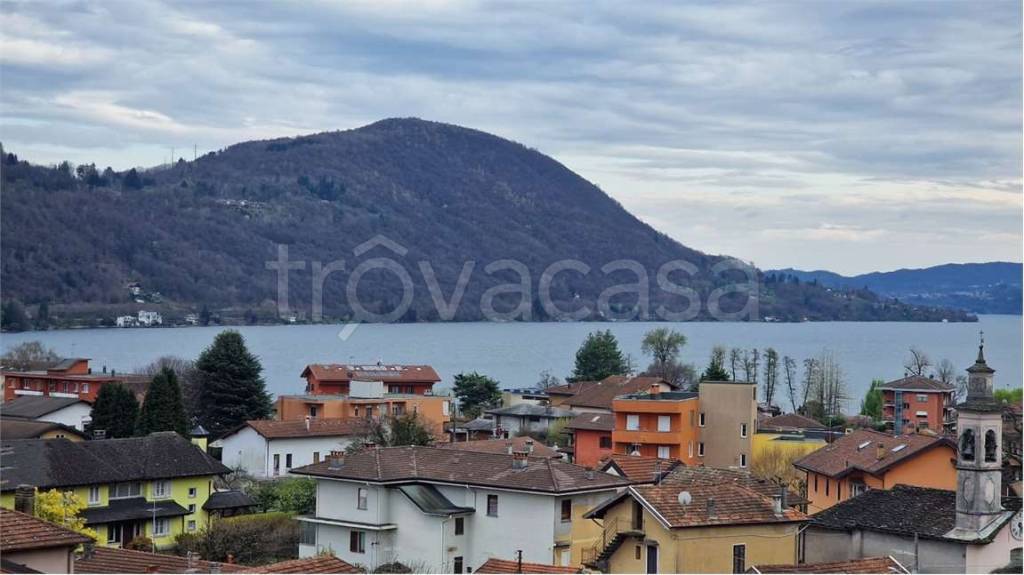 appartamento in vendita ad Omegna