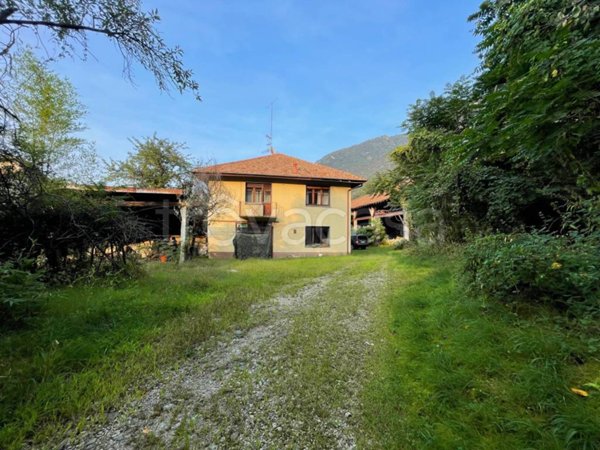 casa indipendente in vendita ad Omegna