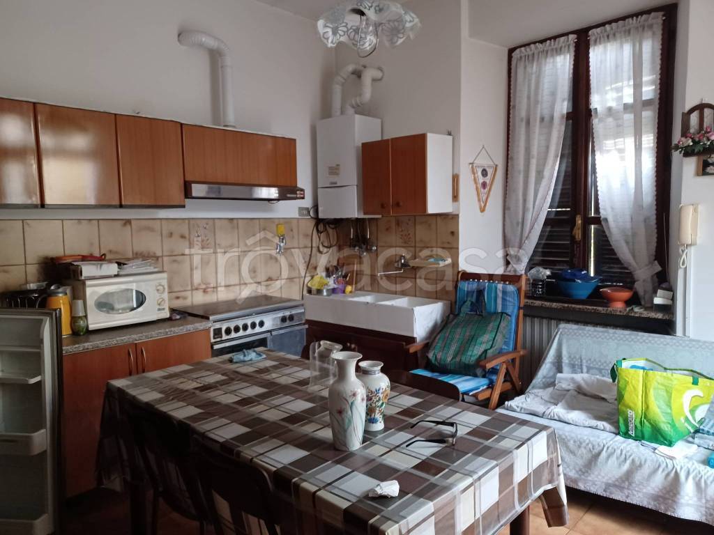 casa indipendente in vendita ad Omegna