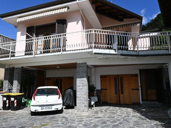casa indipendente in vendita ad Omegna