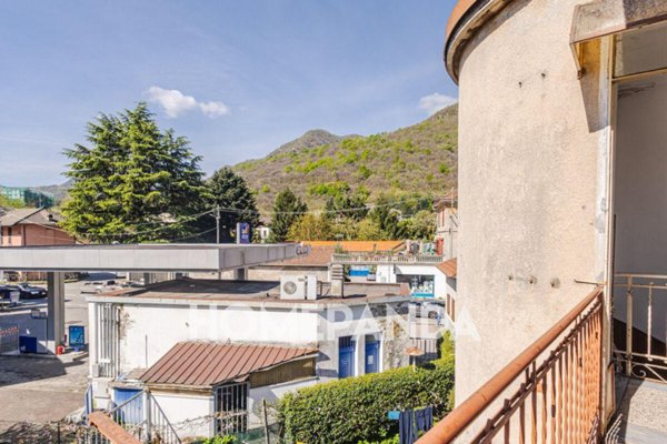 casa indipendente in vendita ad Omegna