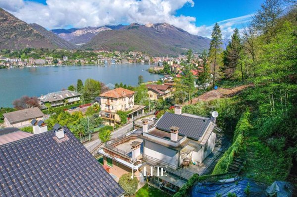 casa indipendente in vendita ad Omegna