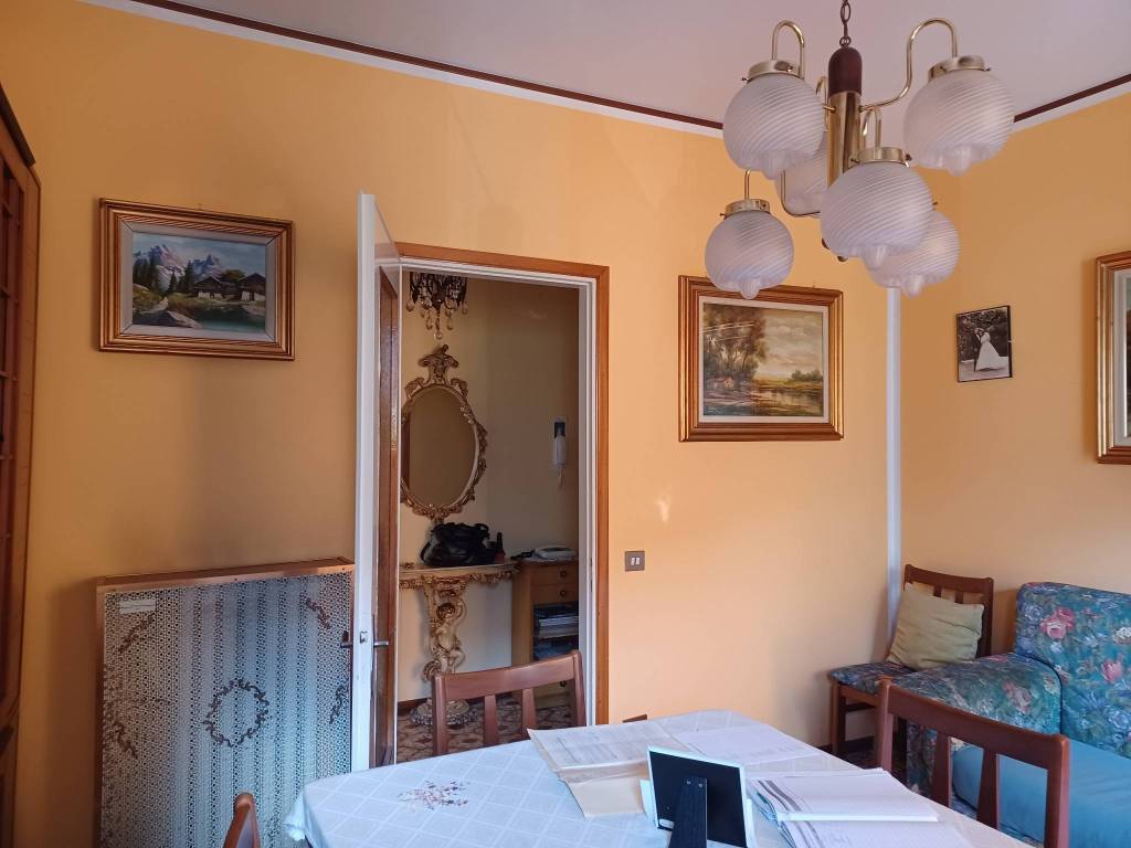 appartamento in vendita ad Omegna in zona Crusinallo