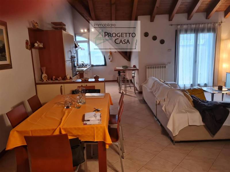 appartamento in vendita ad Omegna in zona Crusinallo