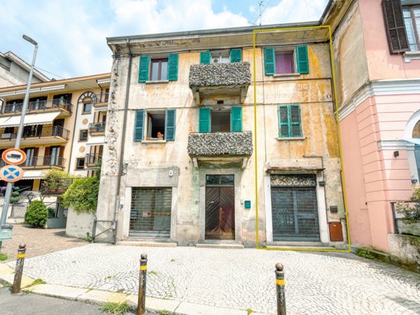 casa indipendente in vendita ad Omegna