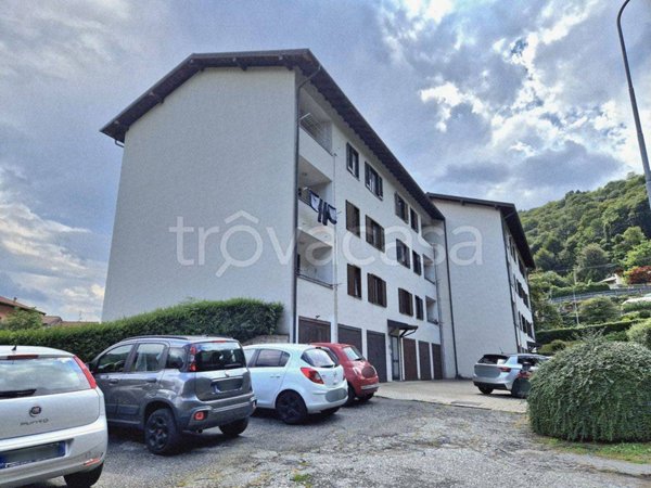 appartamento in vendita ad Omegna in zona Crusinallo