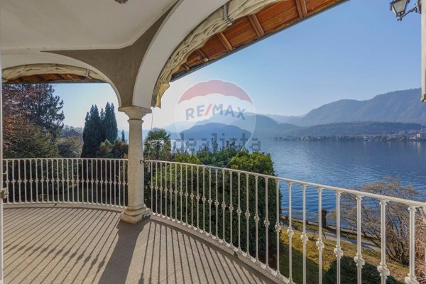 villa in vendita ad Omegna