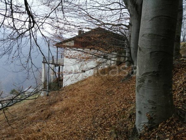 baita in vendita ad Omegna