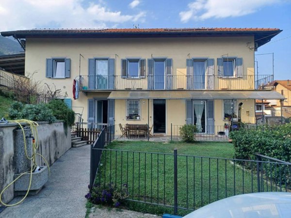 casa indipendente in vendita ad Omegna