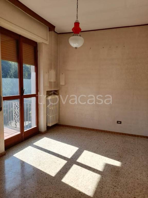 appartamento in vendita ad Omegna in zona Cireggio