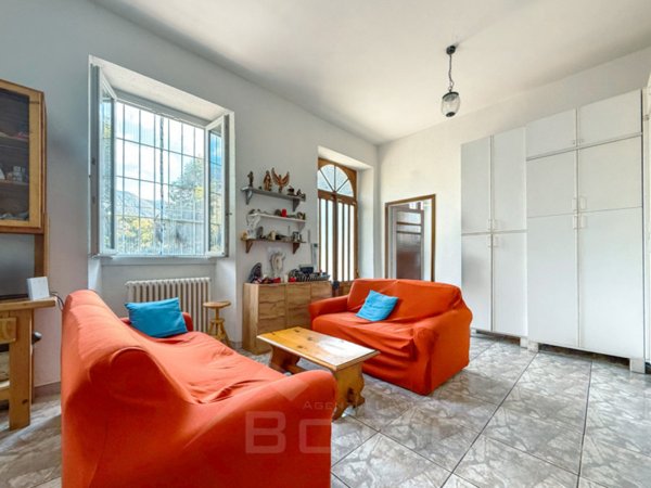 casa indipendente in vendita ad Omegna