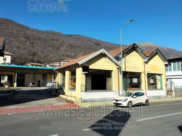 negozio in vendita ad Omegna