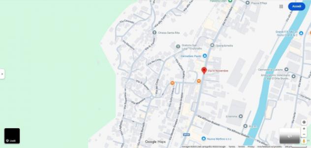 locale commerciale in vendita ad Omegna