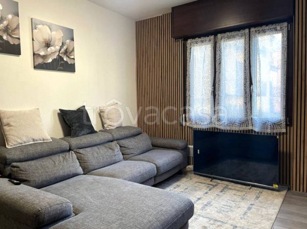 appartamento in vendita ad Omegna in zona Crusinallo