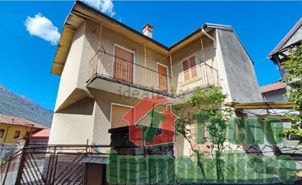 casa indipendente in vendita ad Omegna