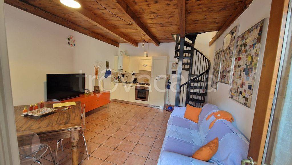 appartamento in vendita ad Omegna