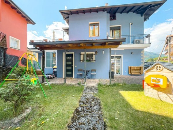 casa indipendente in vendita ad Omegna