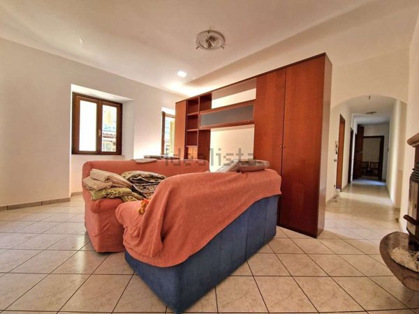 appartamento in vendita ad Omegna in zona Crusinallo