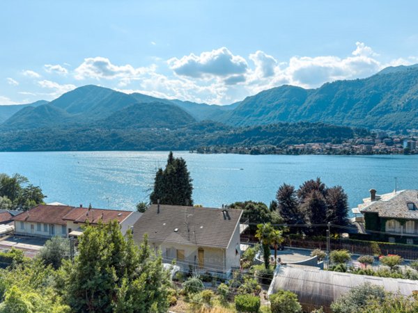 appartamento in vendita ad Omegna in zona Borca