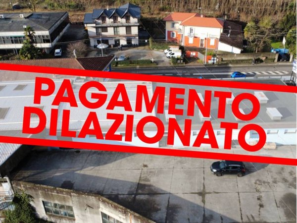 negozio in vendita ad Omegna